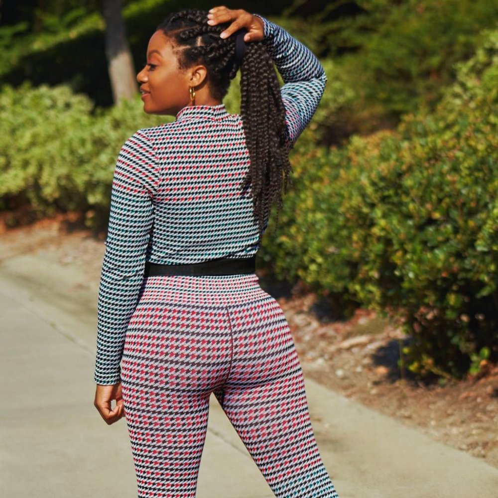 Fabletics Camryn Houndstooth Print Seamless Fitte… - image 7